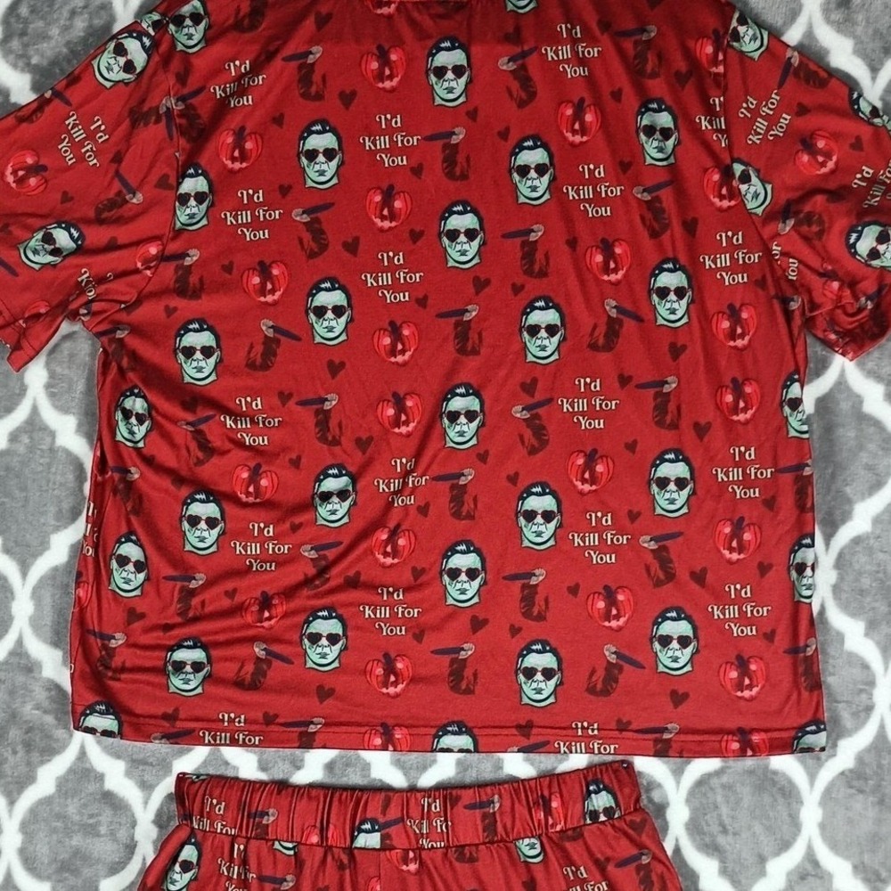 Halloween Horror Movie Pajama Set Women Large Red Graphic Shorts Lounge Set